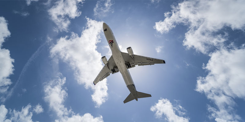 Pasajeros reconocen a LATAM como “Aerolínea Líder de Sudamérica 2025” y destacan su lounge en Santiago como el “Mejor de la región”